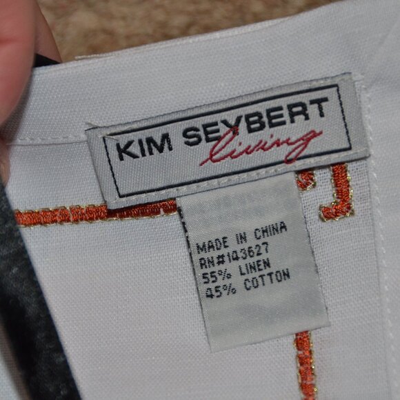 RARE KIM SEYBERT LIVING 4 ORANGE EMBROIDERED GREEK KEY COCKTAIL BAR NAPKIN - Picture 8 of 8